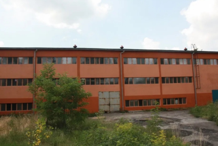 Komercja na sprzedaż w Skarżysko-Kamienna Skarżysko-Kamienna Legionów o powierzchni 6501 mkw