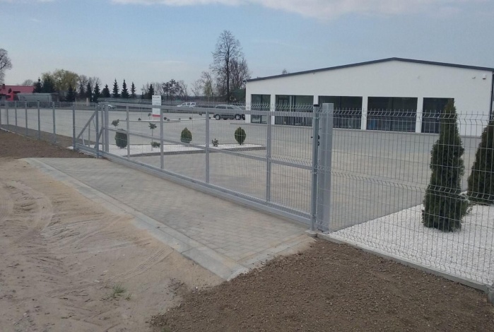 Komercja na wynajem w Bielsk Ciachcin  o powierzchni 382 mkw