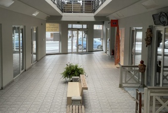 Komercja wynajem Konstancin-Jeziorna Warszawska 25 mkw Komercja Wynajmę mazowieckie Konstancin-Jeziorna -2