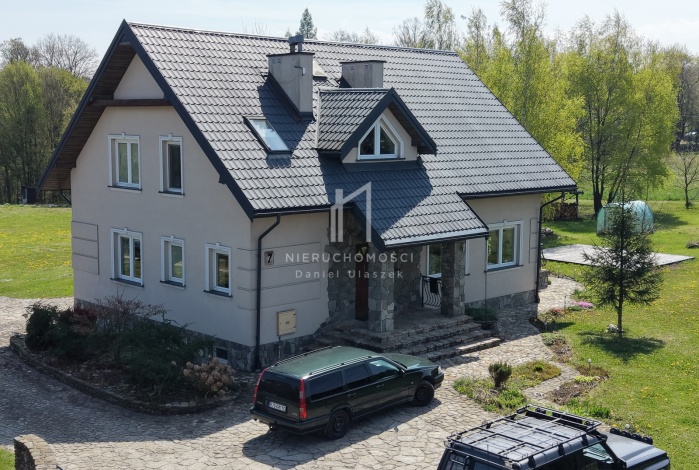 Dom na sprzedaż w Jasło Sobniów Sobniowska o powierzchni 137 mkw