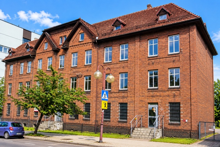 Komercja na sprzedaż w Siemianowice Śląskie  1 Maja o powierzchni 2000 mkw