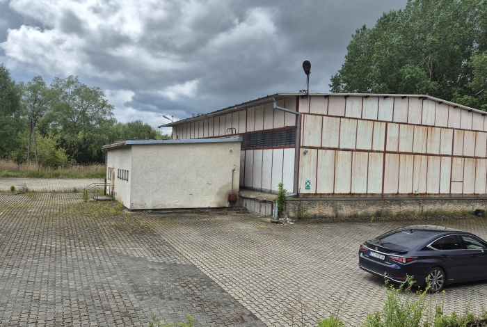 Komercja na wynajem w Szczecin Zdroje Hangarowa o powierzchni 442 mkw