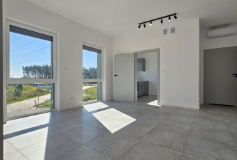 Komercja na wynajem Kórnik  825839