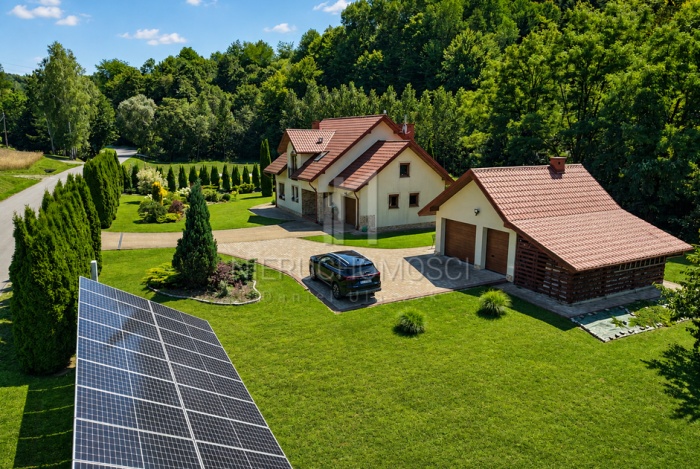Dom na sprzedaż w Kołaczyce  Sowina o powierzchni 158 mkw